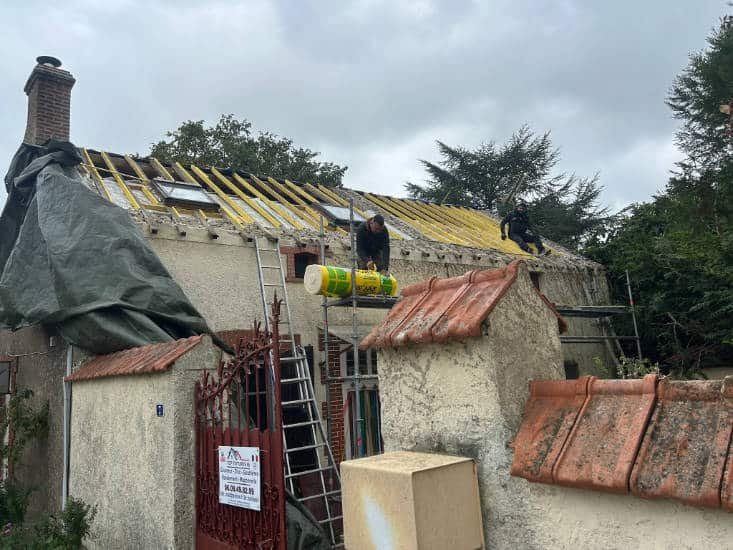 Rénovation de toiture dans le Loiret Top-Toitures